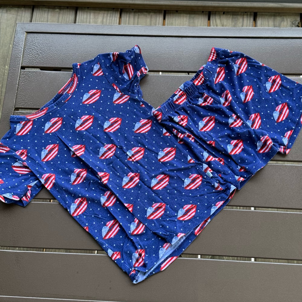 Posh Peanut Pajama Set Size 4T